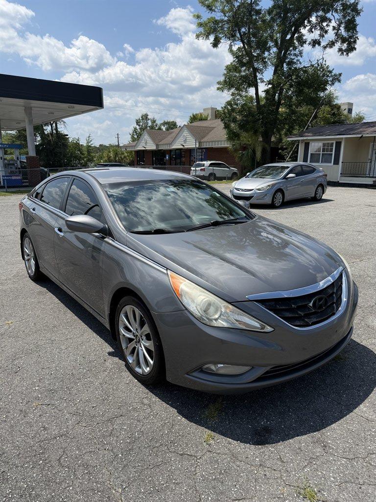 2013 Hyundai Sonata - $4,799
