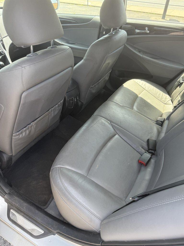 2013 Hyundai Sonata - $6,100
