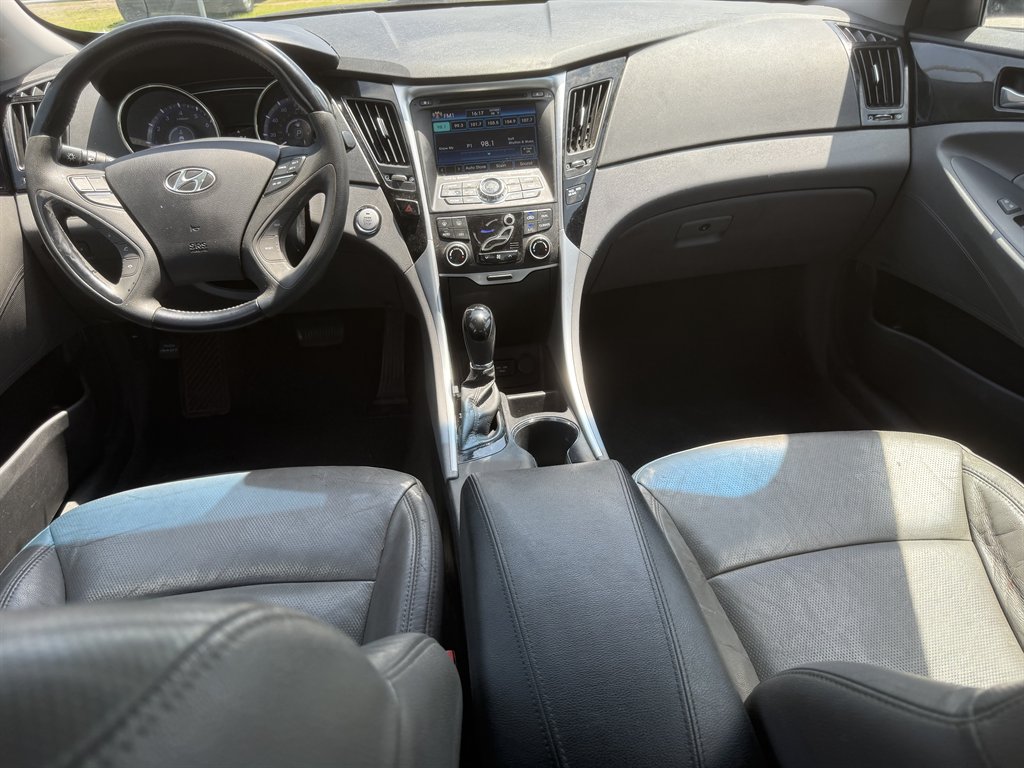 2013 Hyundai Sonata - $6,100