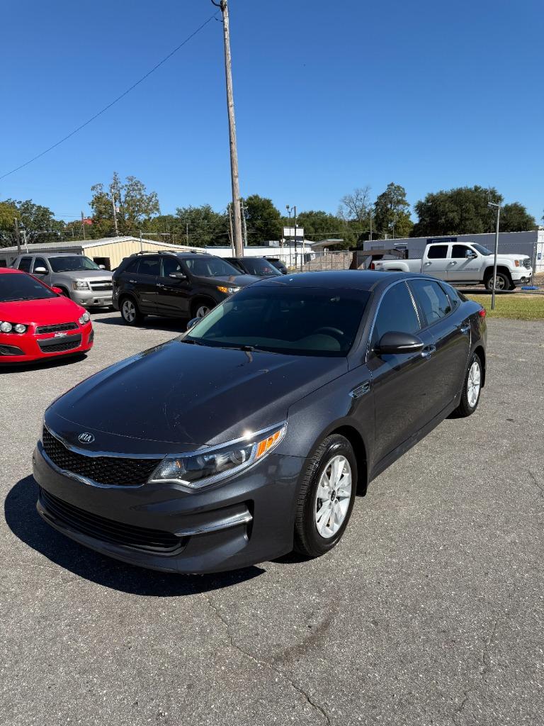 2017 Kia Optima - $6,299