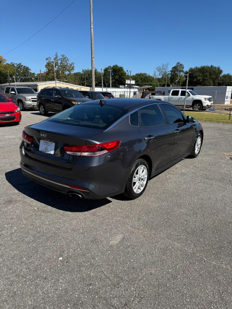 2017 Kia Optima - $6,299