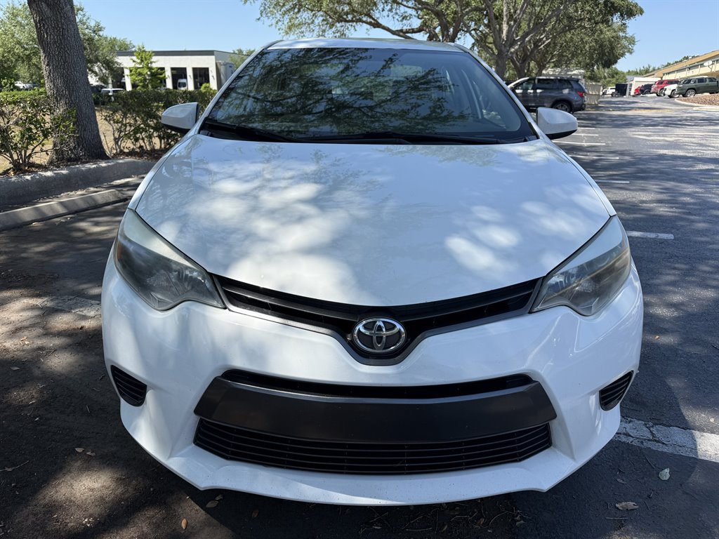 2015 Toyota Corolla LE photo