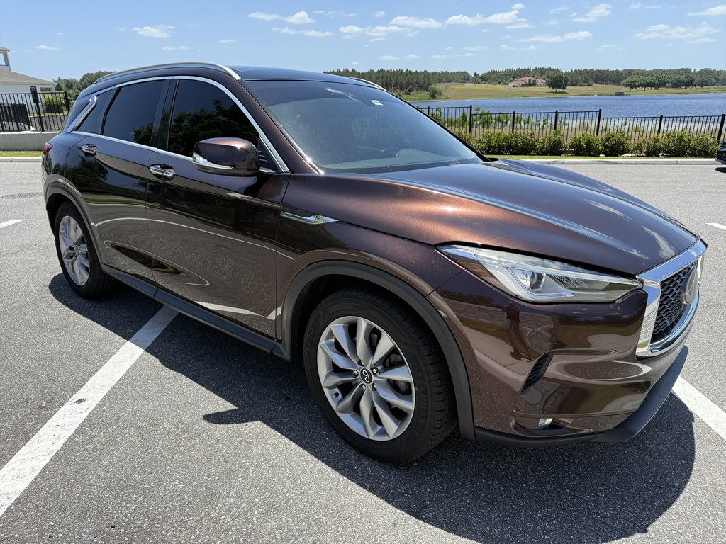 2020 Infiniti QX50 Luxe photo