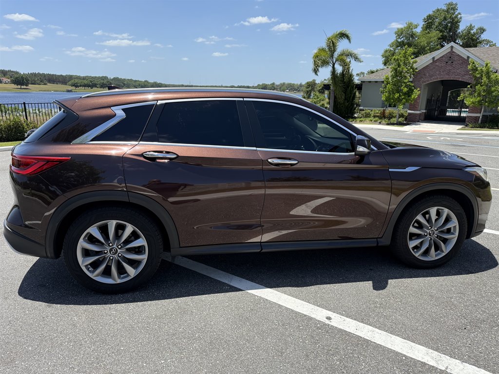 2020 Infiniti QX50 Luxe photo
