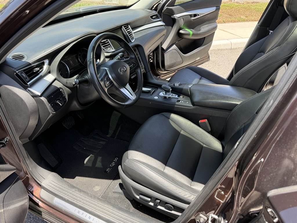 2020 Infiniti QX50 Luxe photo