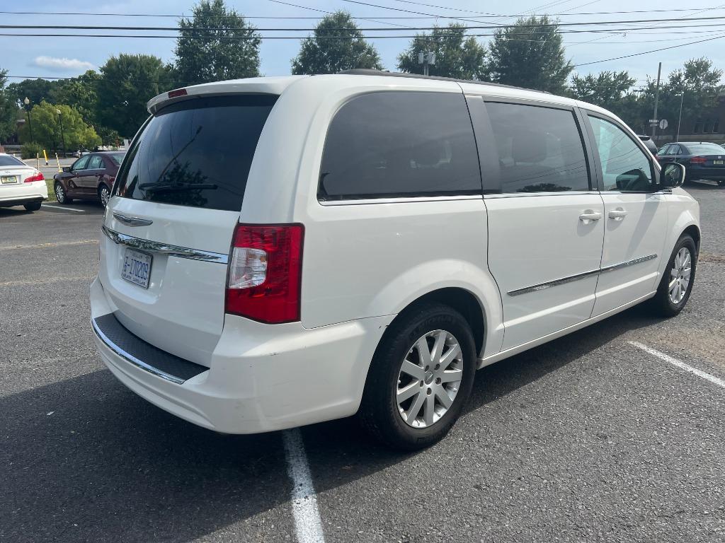 2013 Chrysler Town & Country Touring photo