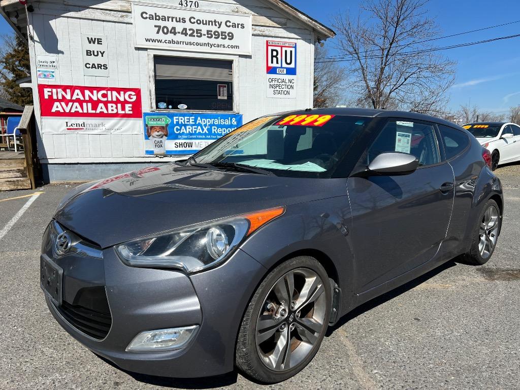 2015 Hyundai Veloster photo