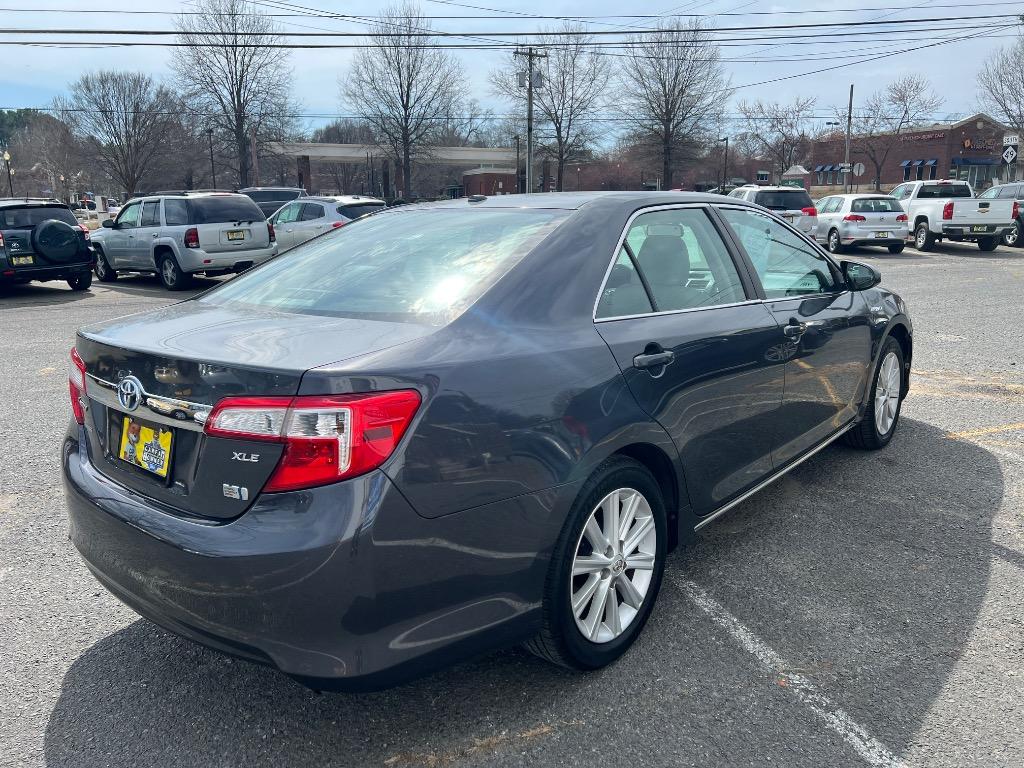2012 Toyota Camry Hybrid LE photo