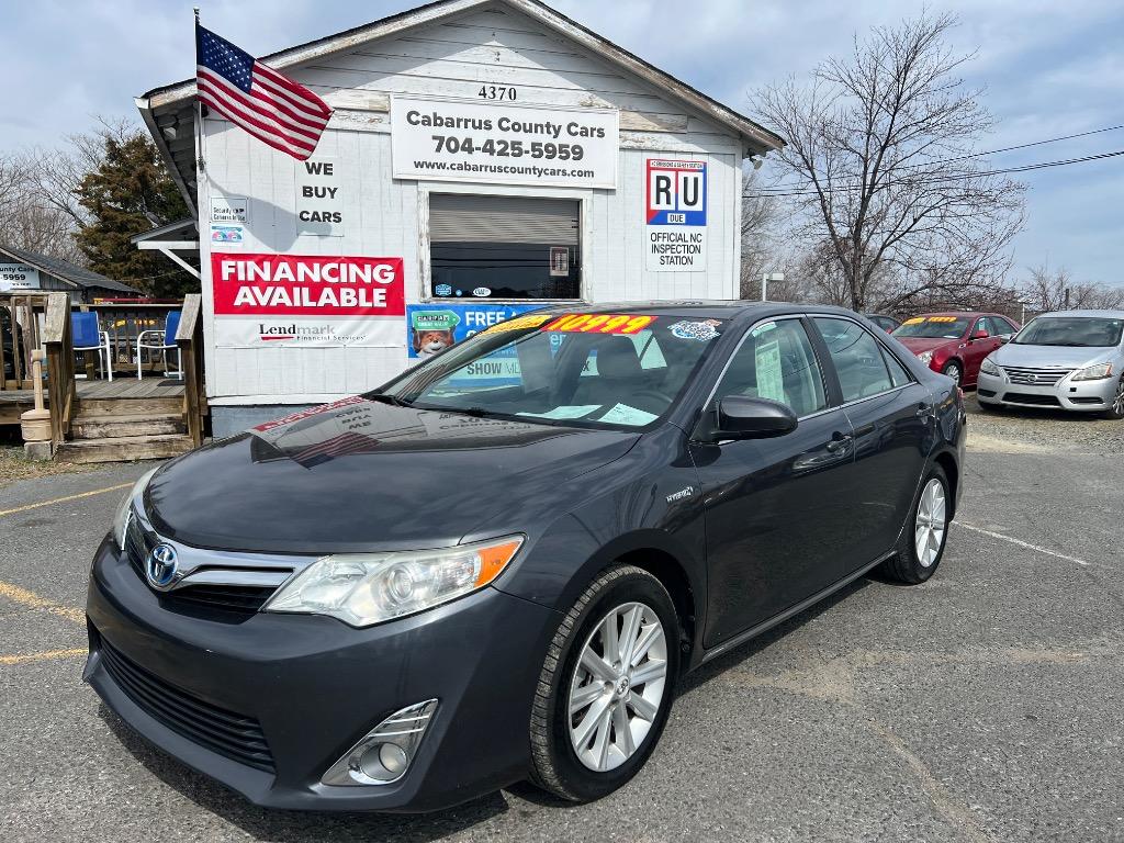 2012 Toyota Camry Hybrid LE photo