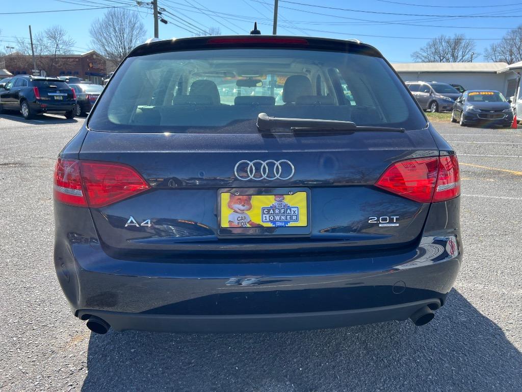 2010 Audi A4 2.0T quattro Avant Premium Plu photo