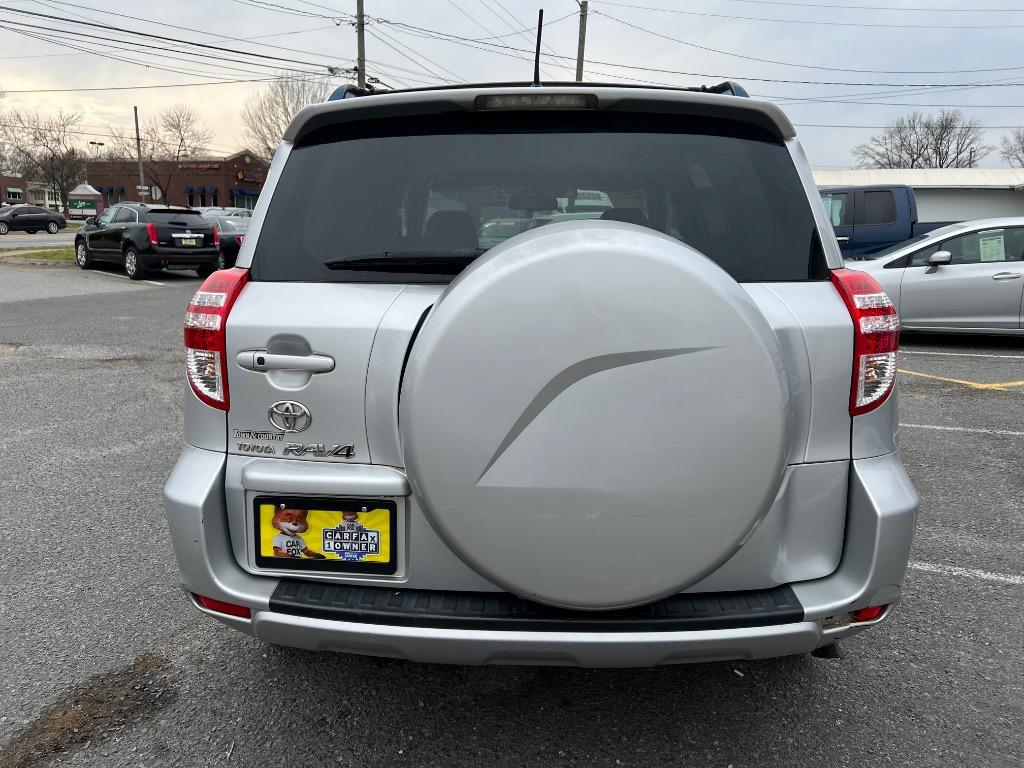 2009 Toyota RAV4 Limited photo