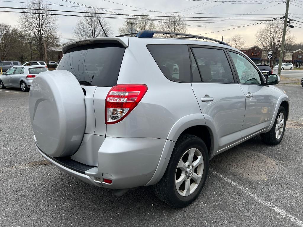2009 Toyota RAV4 Limited photo