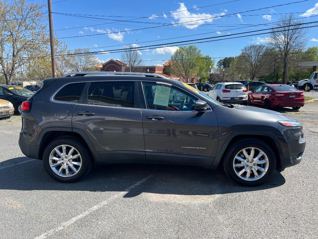 2016 Jeep Cherokee Limited photo