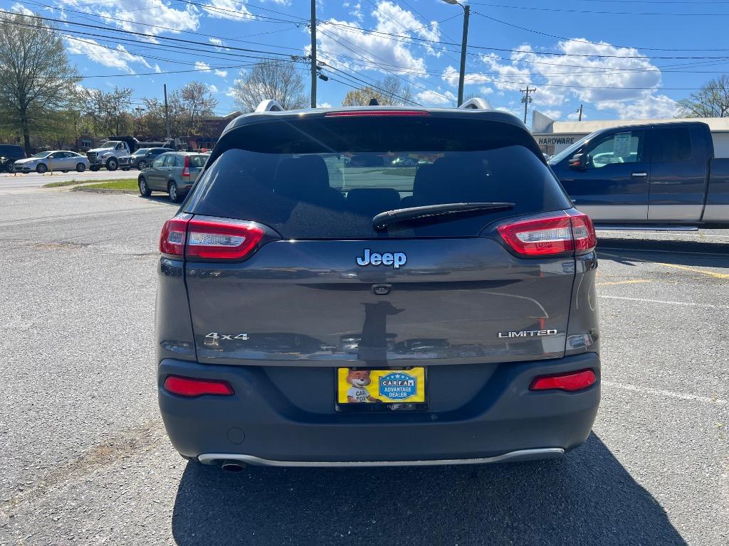 2016 Jeep Cherokee Limited photo