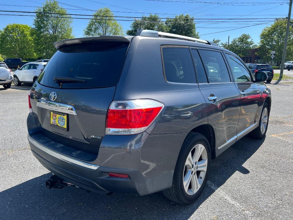 2013 Toyota Highlander Limited photo
