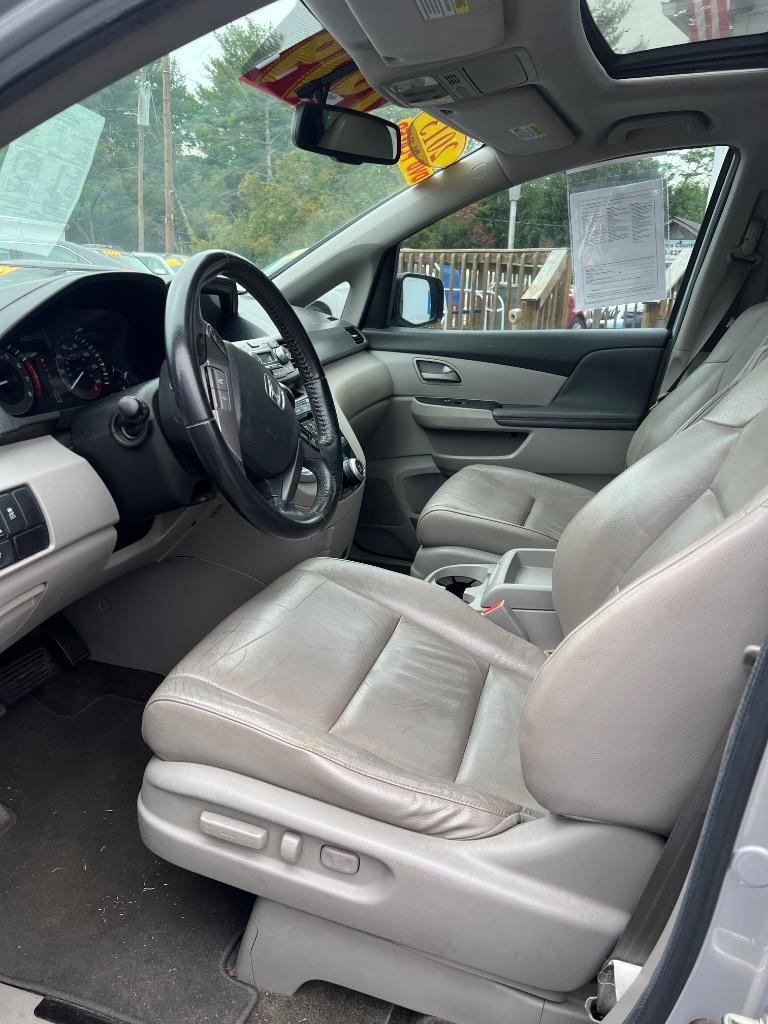 2013 Honda Odyssey EX-L photo