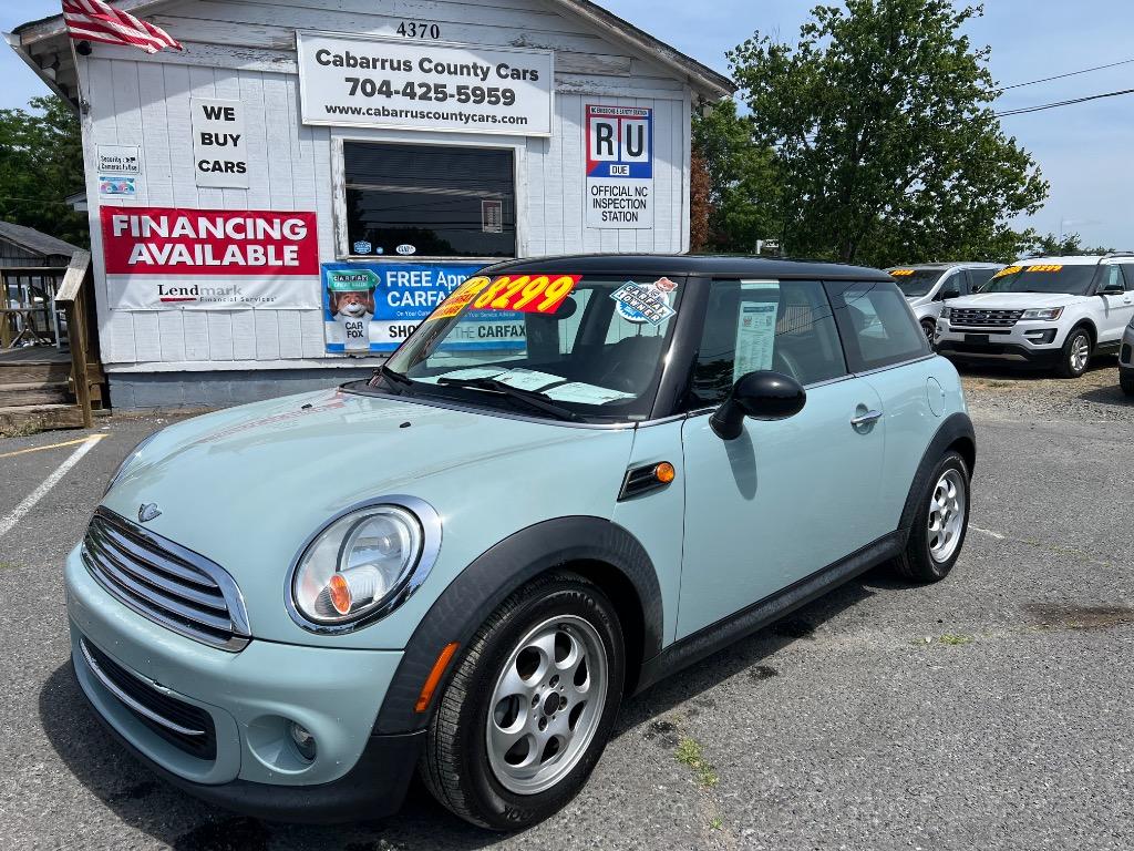 2012 MINI Cooper photo