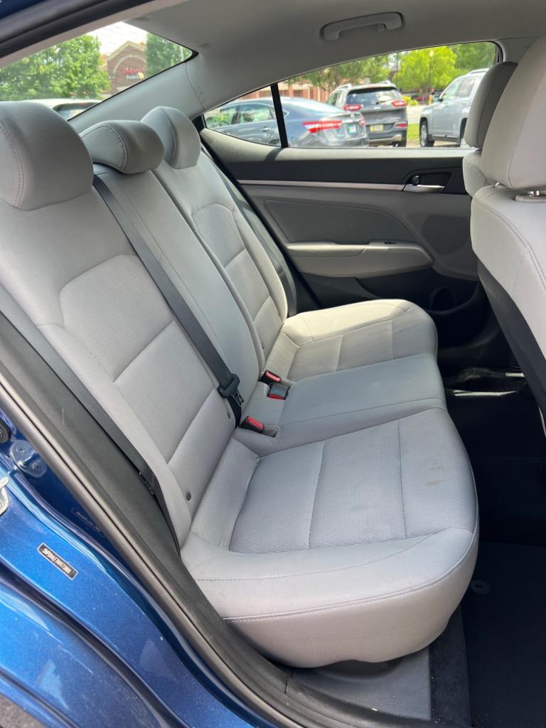 2017 Hyundai Elantra Limited photo