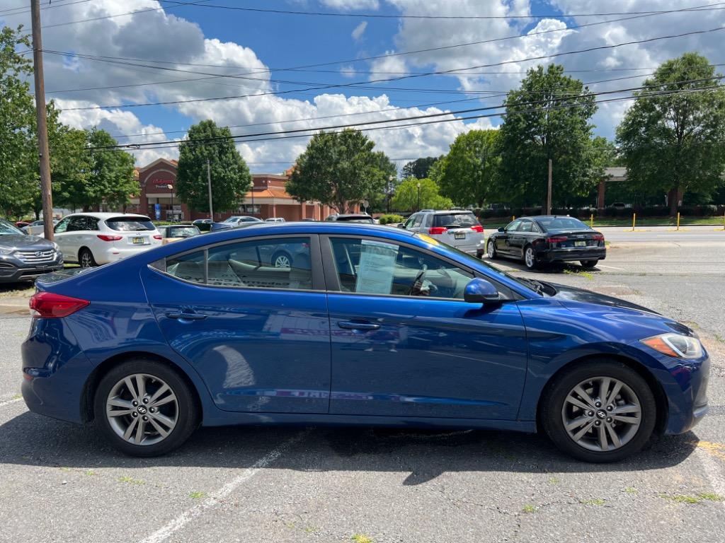 2017 Hyundai Elantra Limited photo