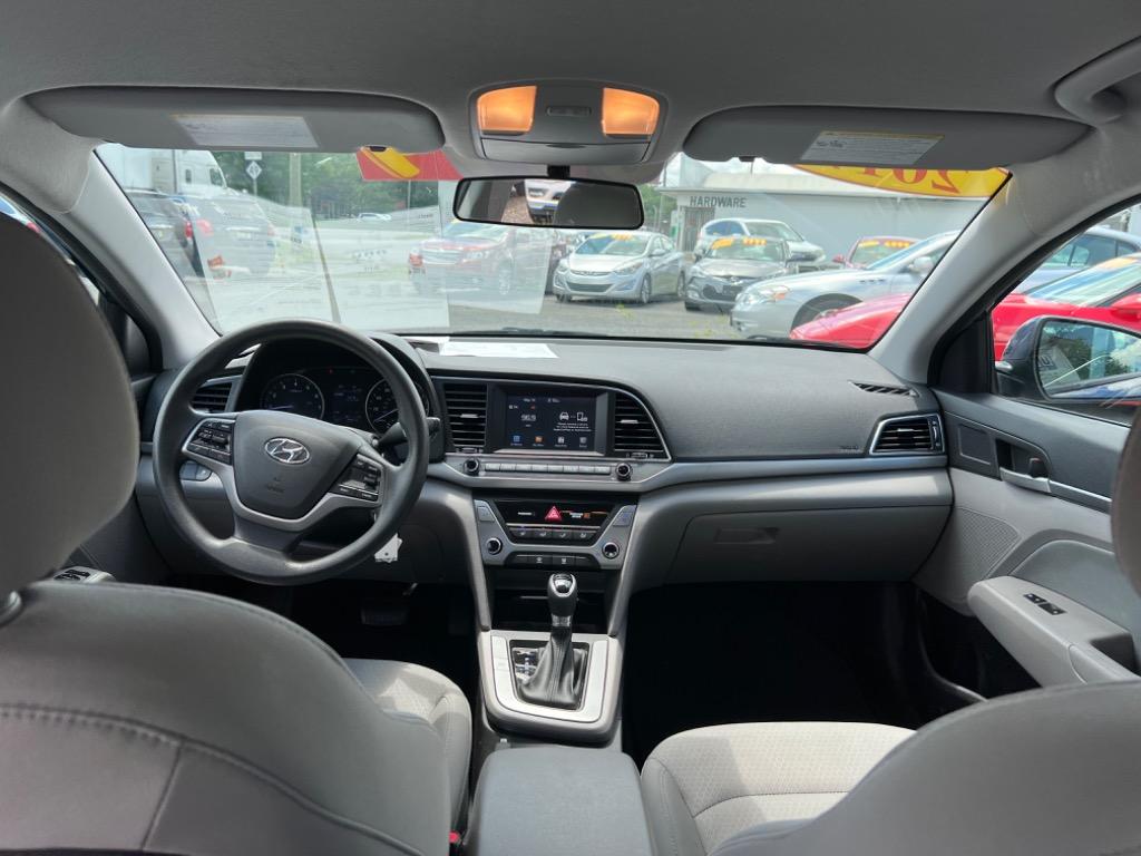 2017 Hyundai Elantra Limited photo