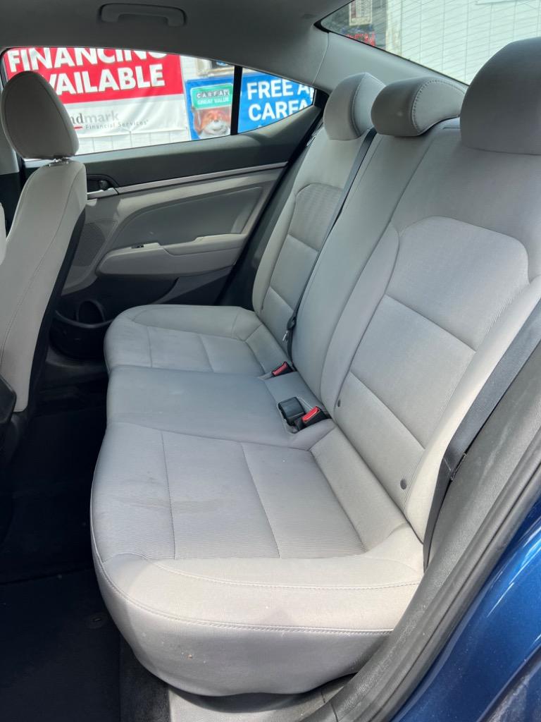 2017 Hyundai Elantra Limited photo