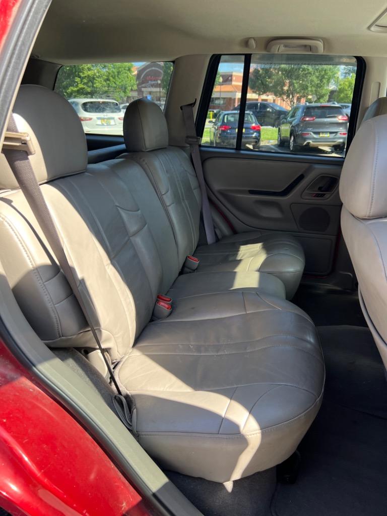 2003 Jeep Grand Cherokee Laredo photo