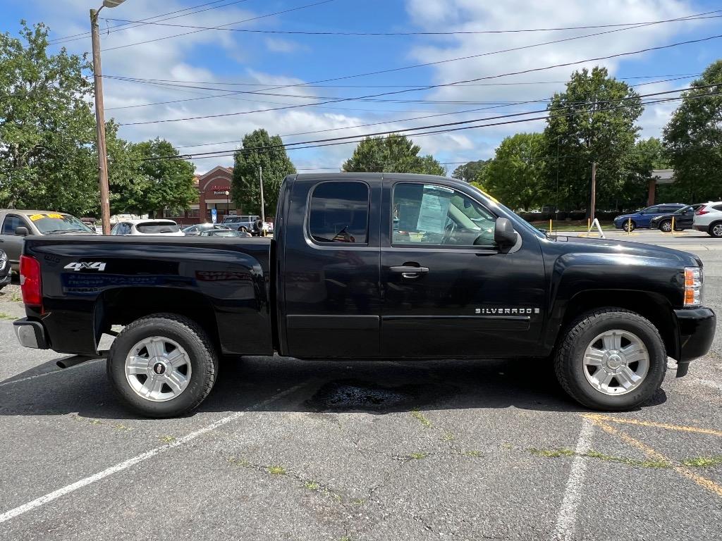 2007 Chevrolet Silverado 1500 Work Truck photo
