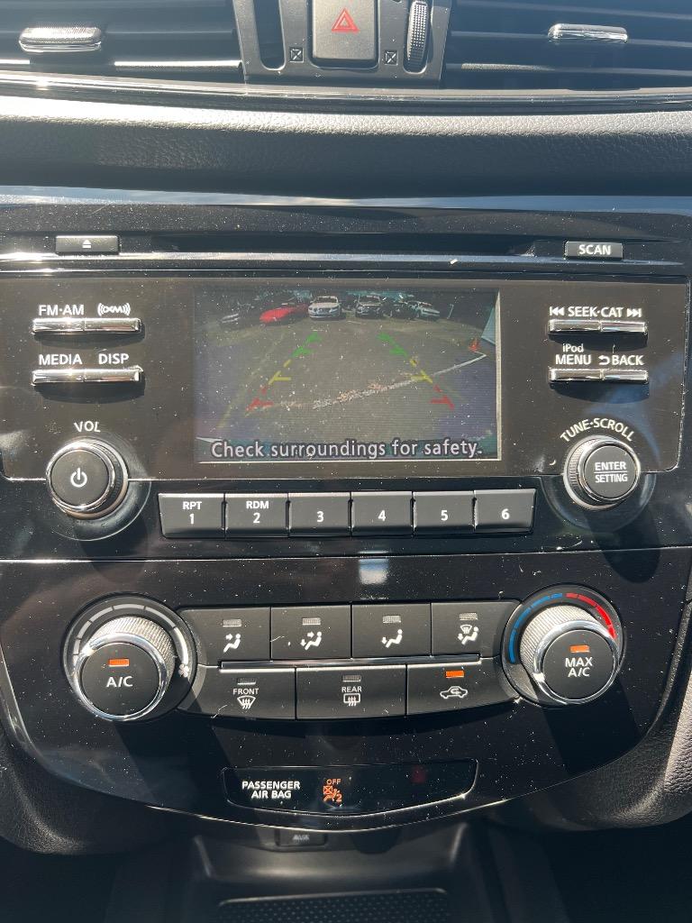 2017 Nissan Rogue - $8,999