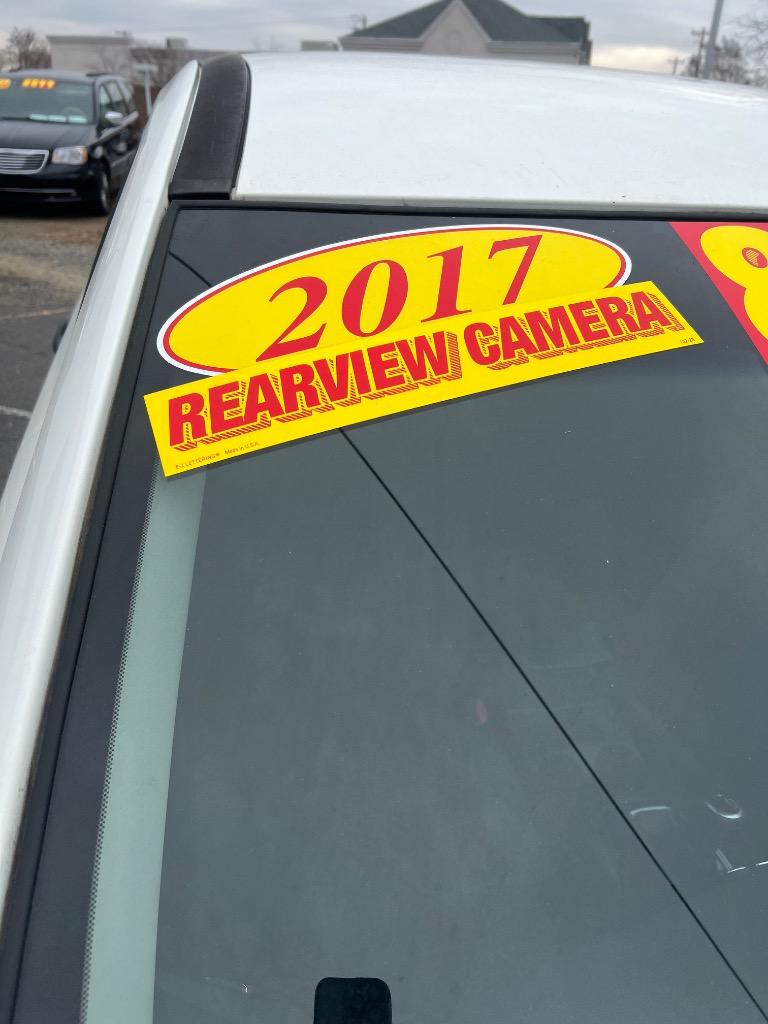 2017 Nissan Rogue - $8,999