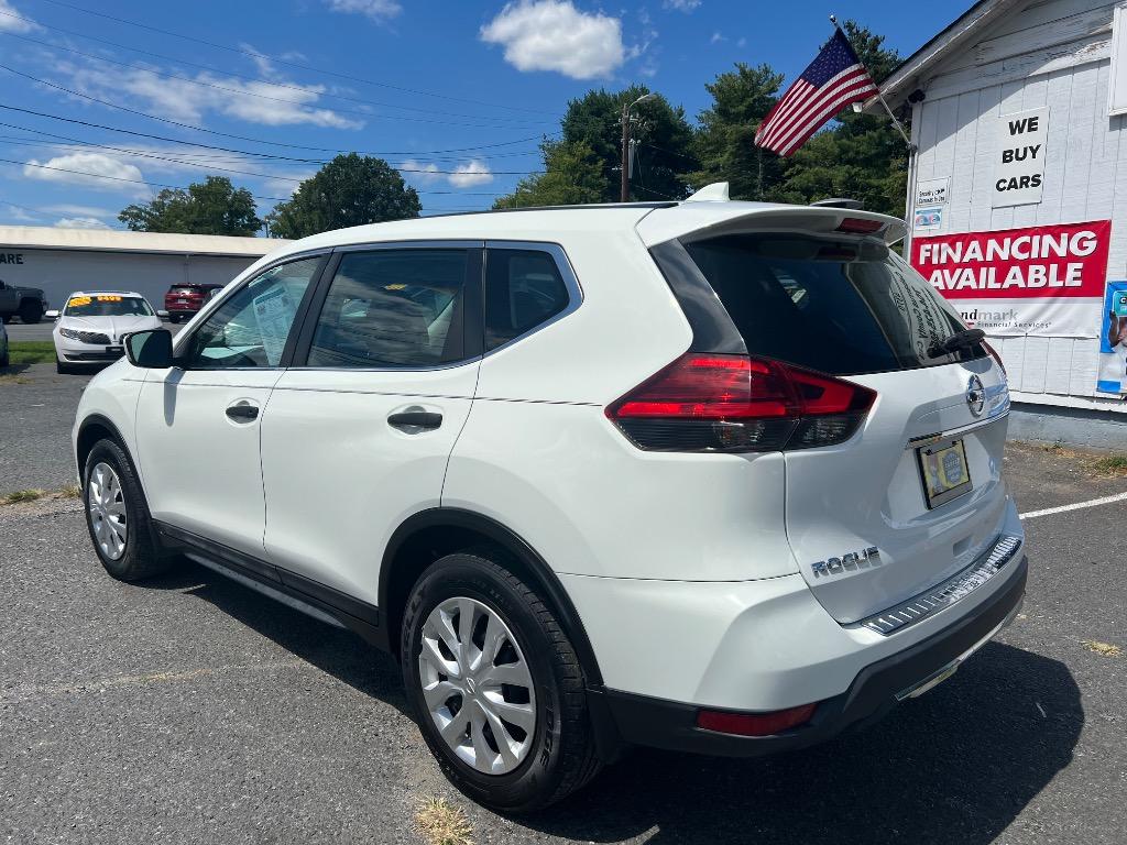2017 Nissan Rogue - $8,999