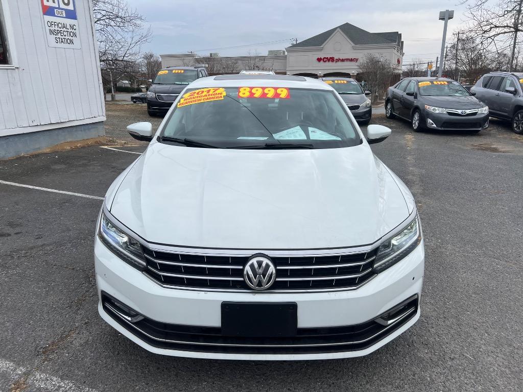 2017 Volkswagen Passat - $8,999