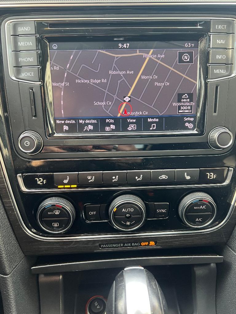 2017 Volkswagen Passat - $8,999