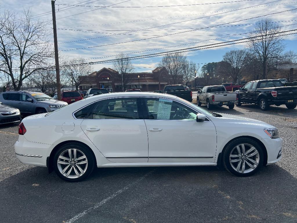 2017 Volkswagen Passat - $8,999