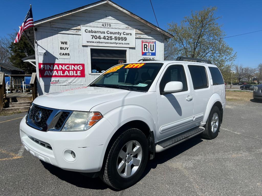 2010 Nissan Pathfinder - $8,399
