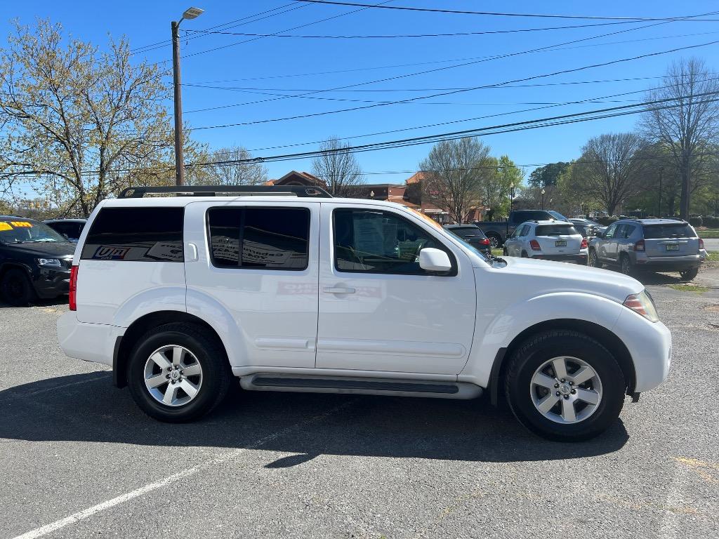 2010 Nissan Pathfinder - $8,399
