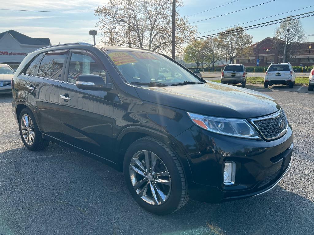 2014 Kia Sorento - $7,999