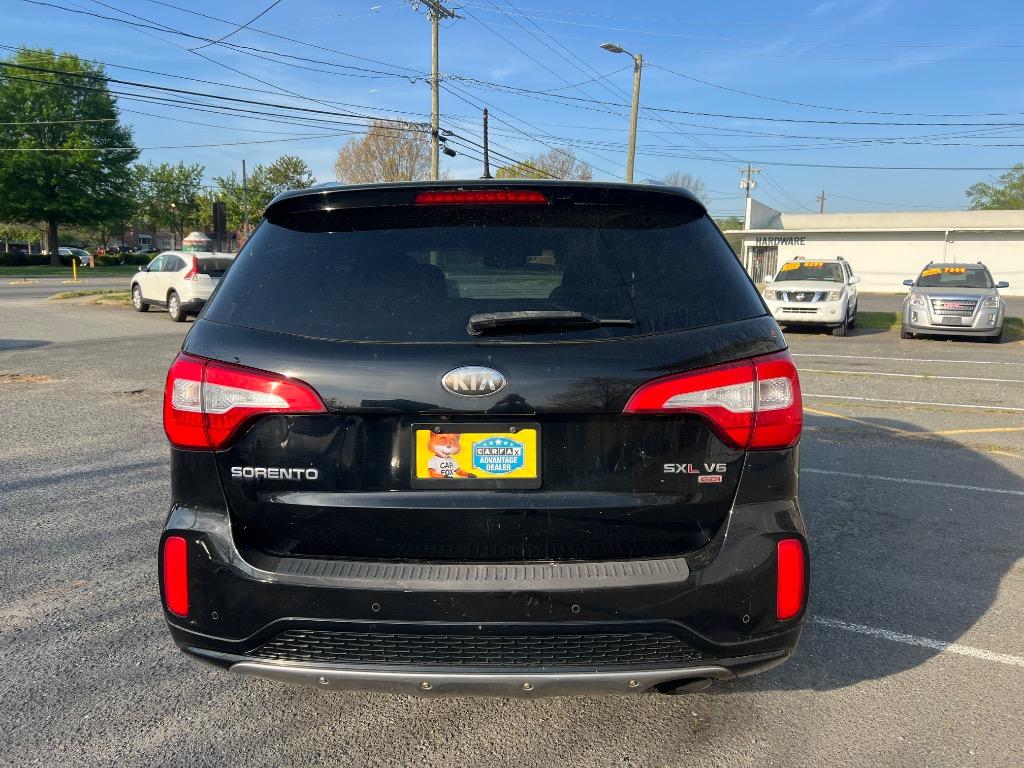 2014 Kia Sorento - $7,999
