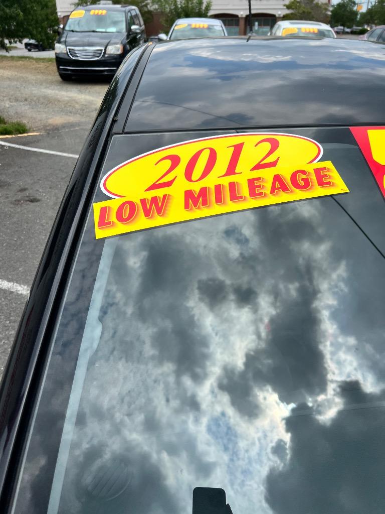 2012 Kia Rio - $5,999