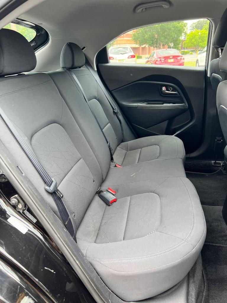 2012 Kia Rio - $5,999