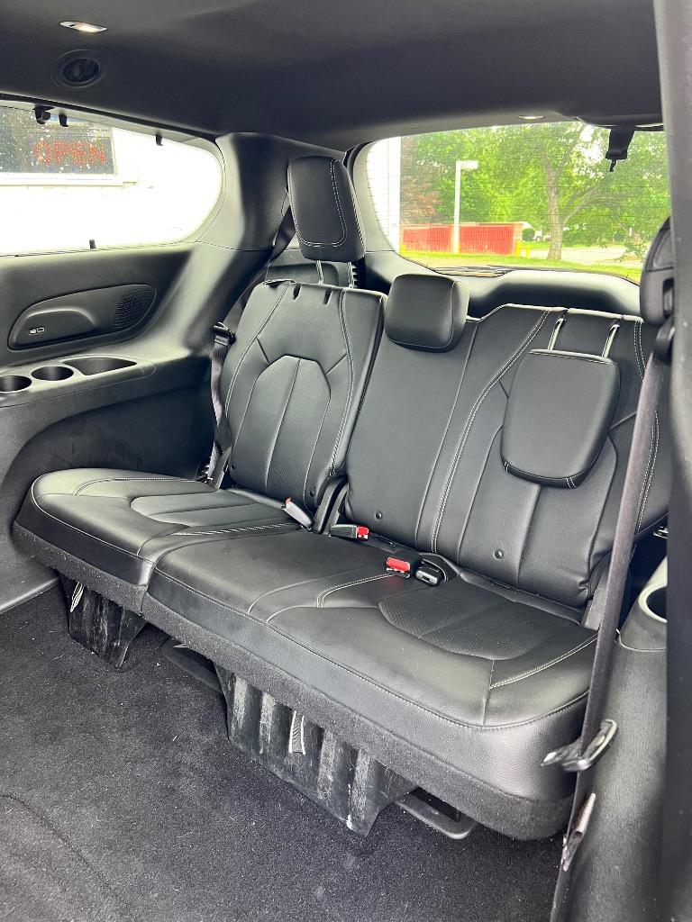 2019 Chrysler Pacifica - $11,999