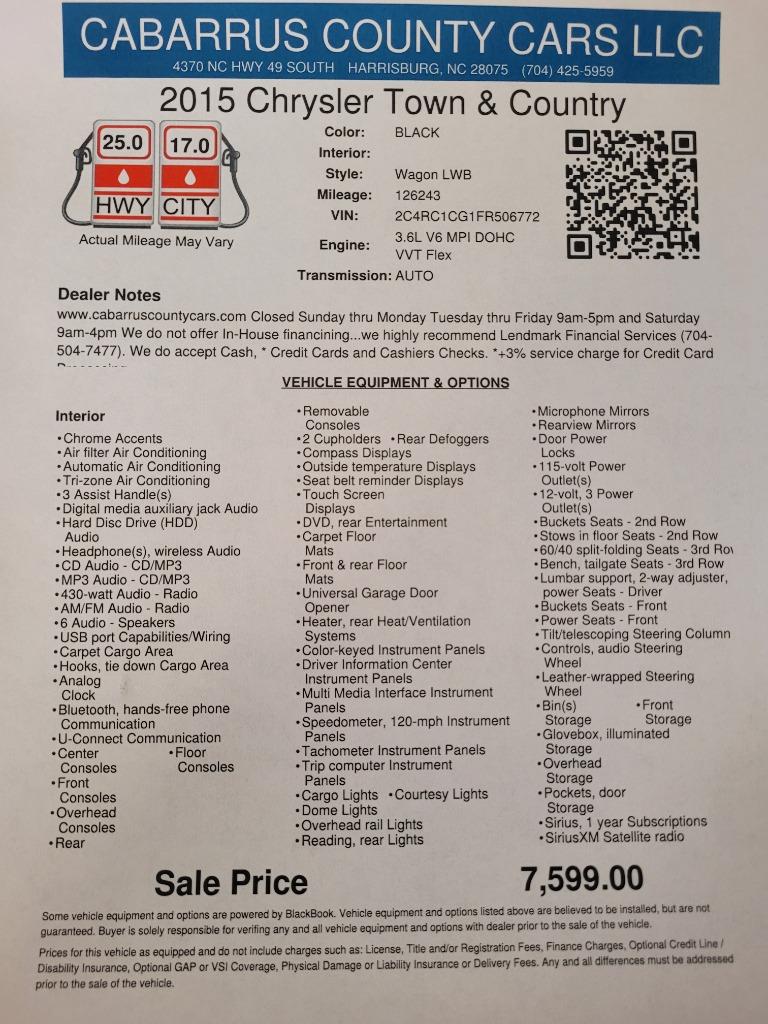 2015 Chrysler Town And Country - $7,599