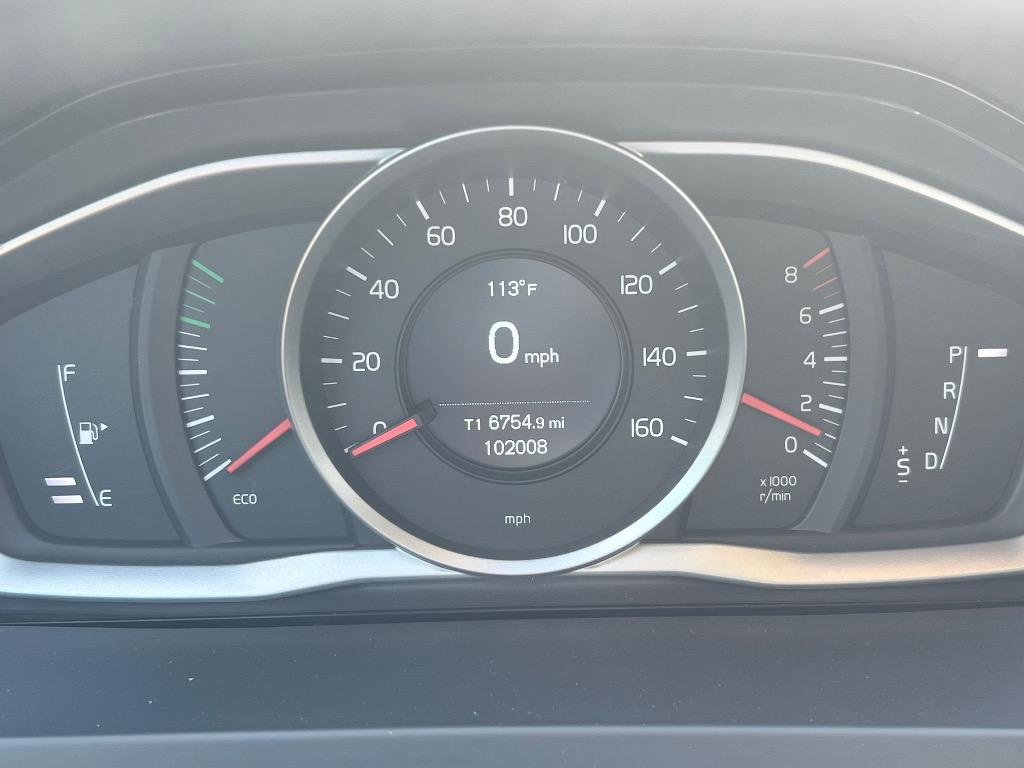 2017 Volvo S60 - $10,599