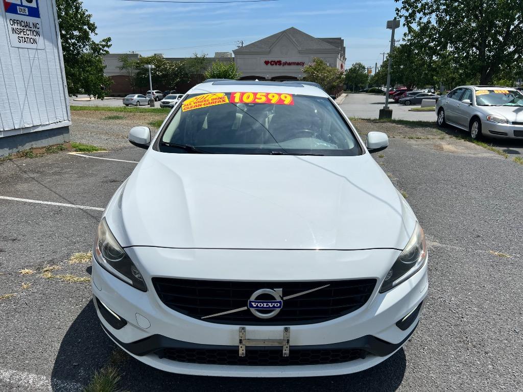 2017 Volvo S60 - $10,599