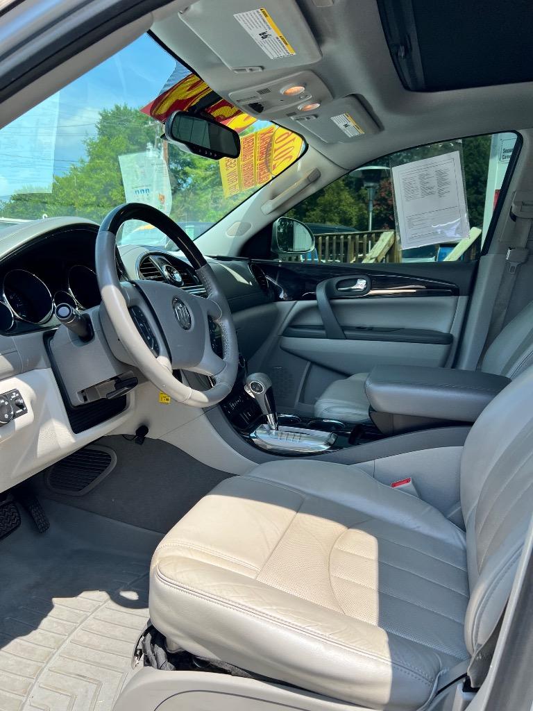 2016 Buick Enclave - $9,599