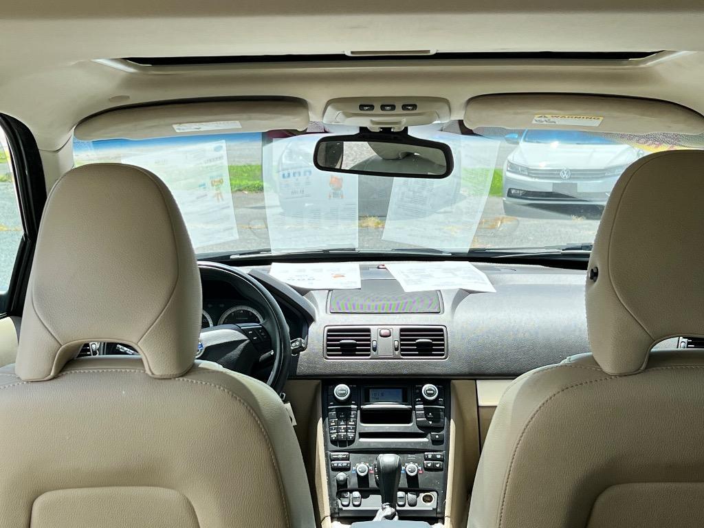 2013 Volvo XC90 - $6,299