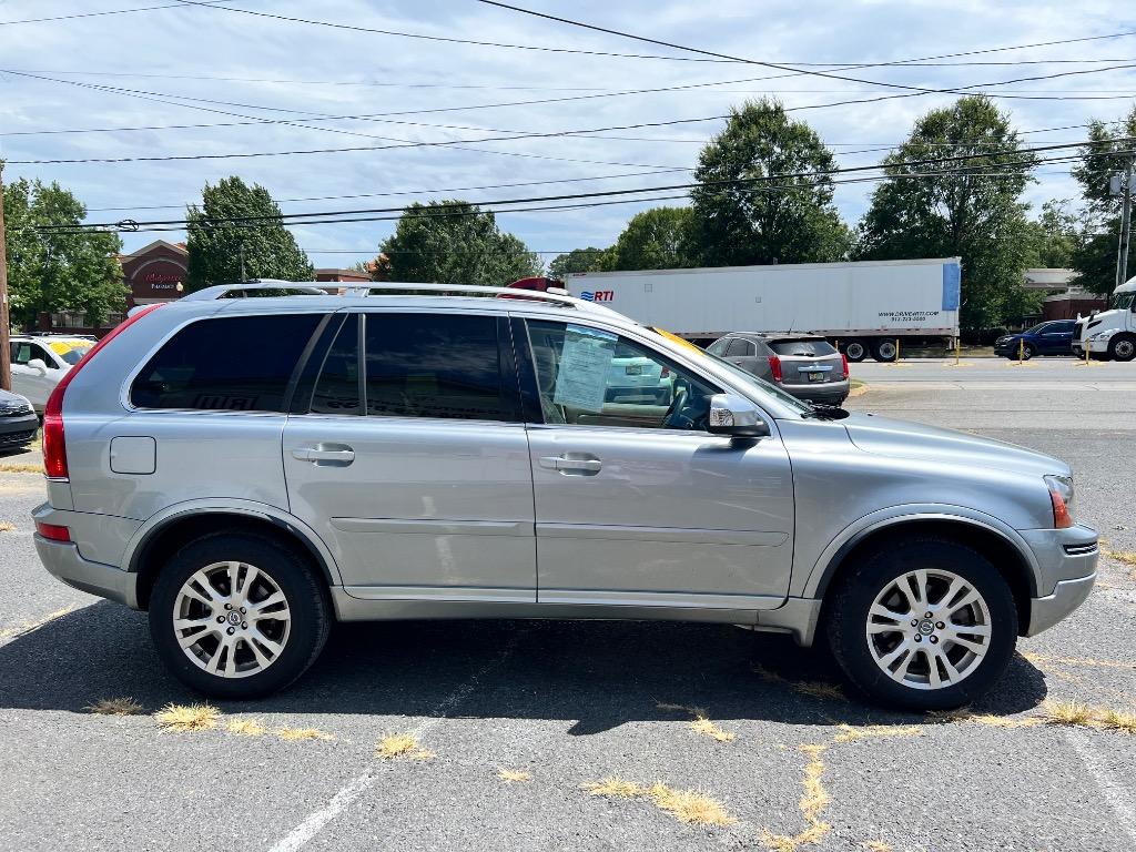 2013 Volvo XC90 - $6,299