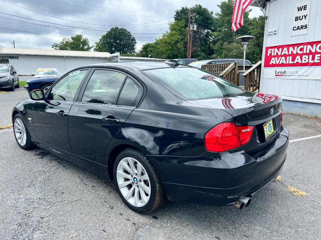 2011 BMW 328i - $7,599