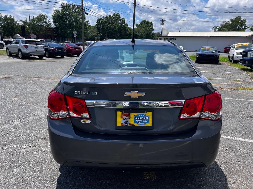 2013 Chevrolet Cruze - $6,799