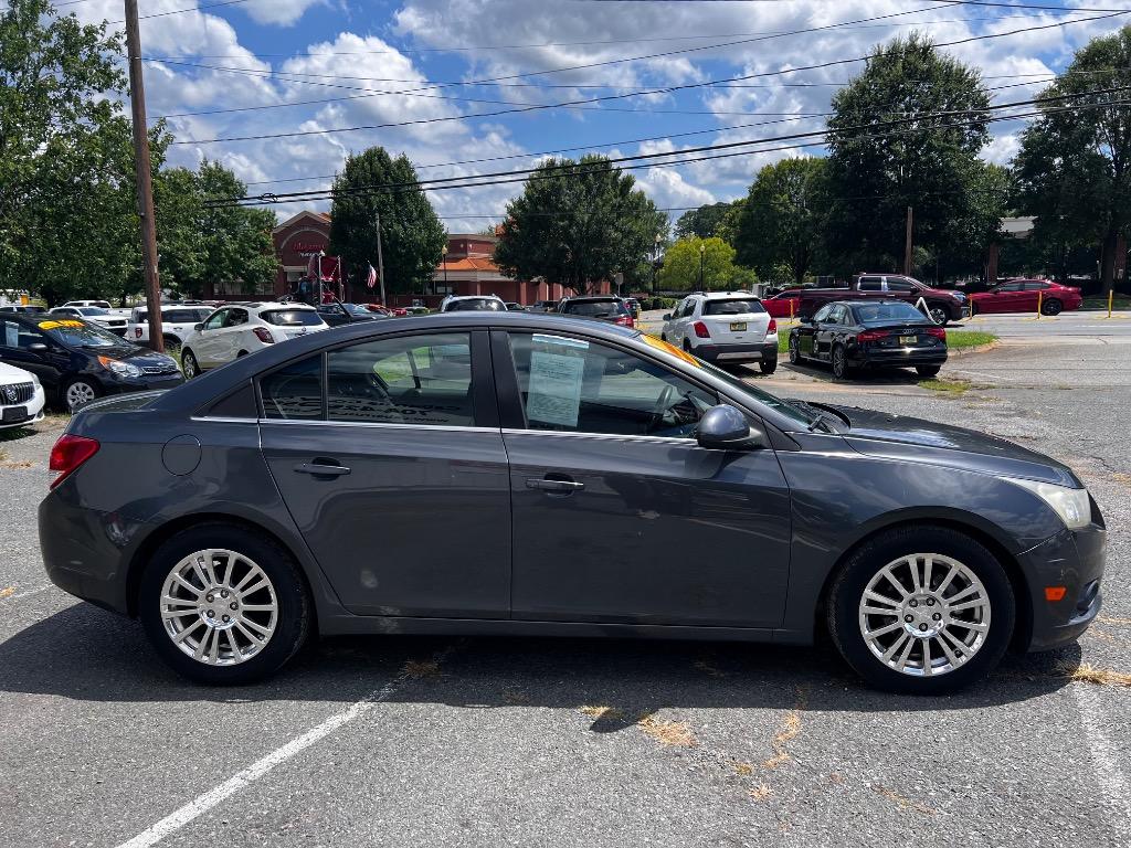 2013 Chevrolet Cruze - $6,799