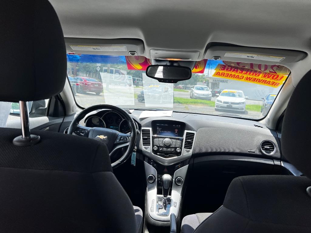 2013 Chevrolet Cruze - $6,799
